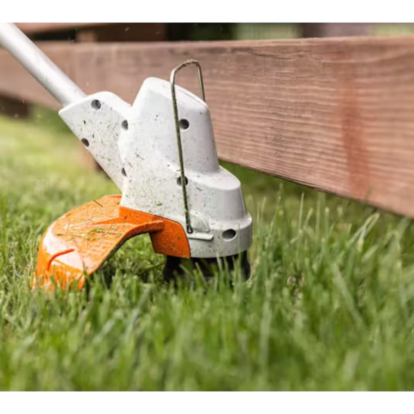 STIHL FSA 57 Battery Powered String Trimmer W/AK20 and AL101