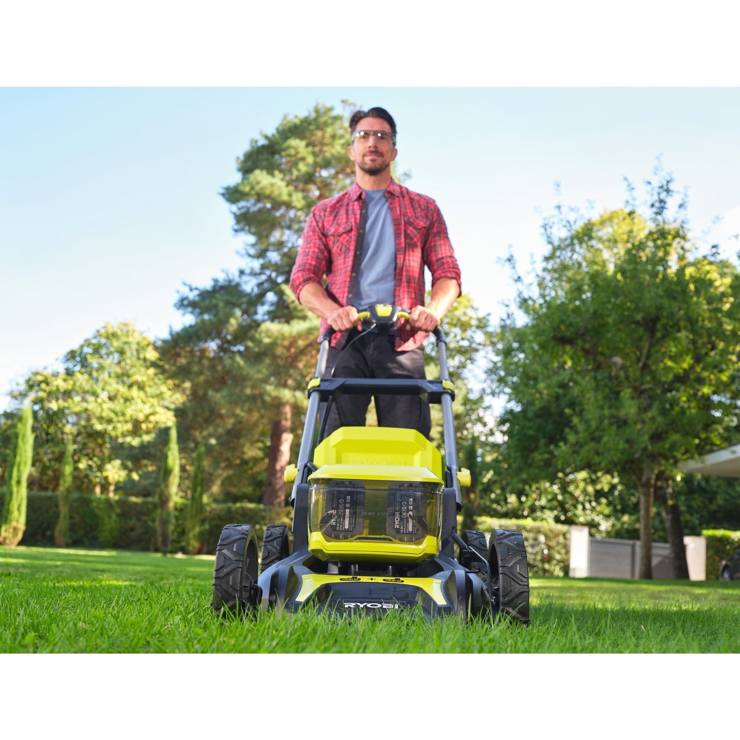 ONE+ 18V Brushless Accu 46cm Grasmaaier (incl. 2x5.0Ah accu)